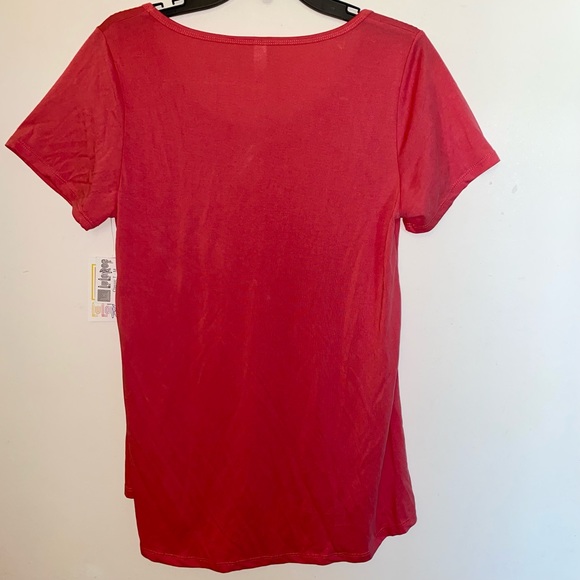 Lularoe Classic T Size: Medium High Low Short Sleeve T-Shirt (NEW WITH TAGS) - Picture 2 of 8